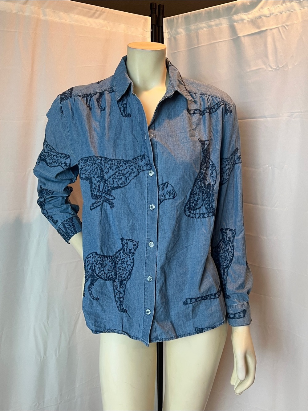 NWT Anthropologie Jane + Delaney Blue Button-Up Shirt with Embroidered Cheetahs